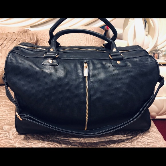 Neiman Marcus Handbags - ♥️Neiman Marcus Weekender Bag,Black/Gold